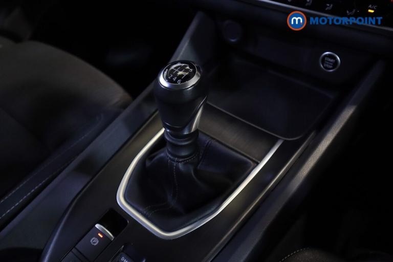 2022 Nissan Qashqai 1.3 DiG-T MH Acenta Premium 5dr SUV Petrol Manual