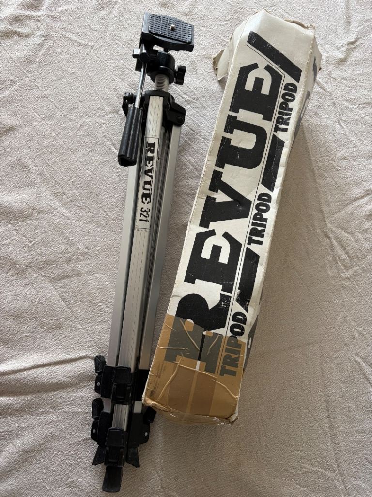 Camera tripod Revue 321
