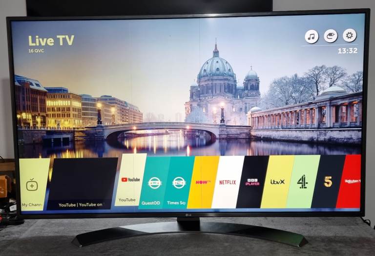 Smart tv 55 inch 4k read description please 