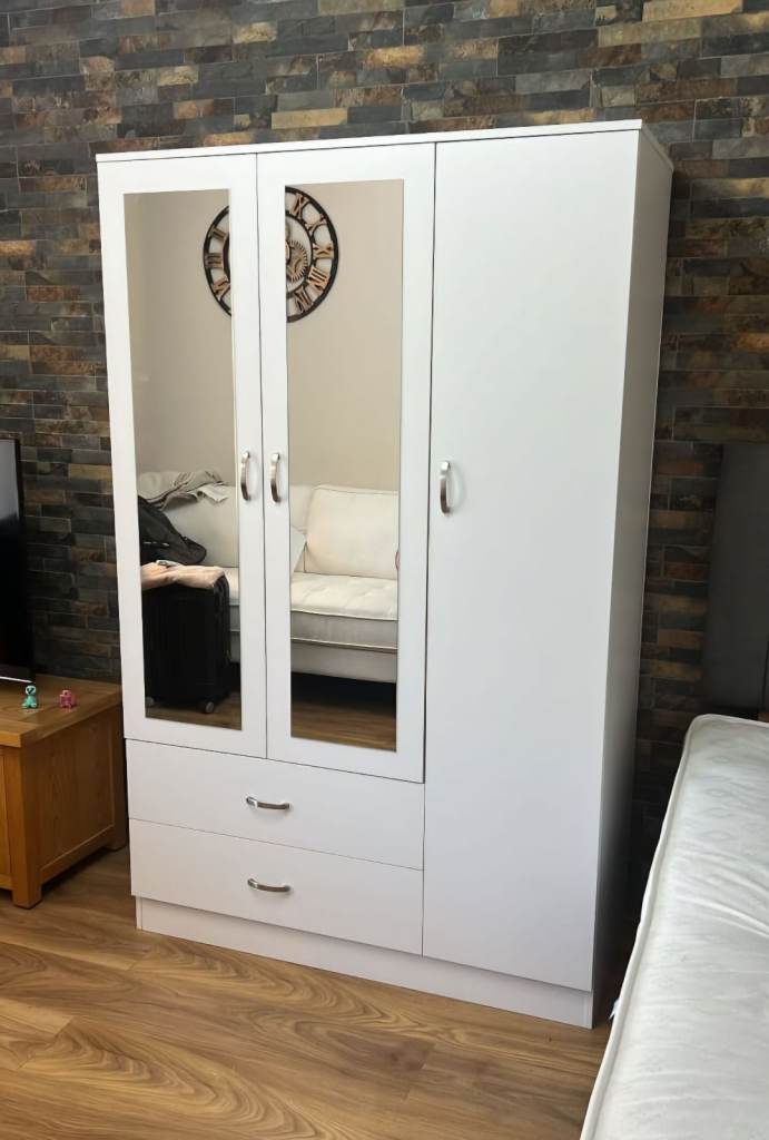 Brand new Wardrobes & Beds for sale with free home delivery 🚚 