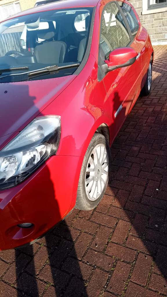 Renault clio 1.2 dynamique 