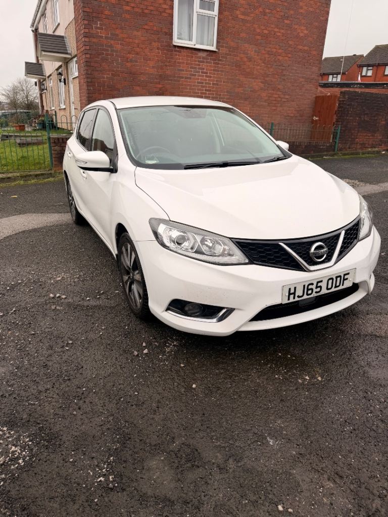 Nissan, PULSAR, Hatchback, 2015, Manual, 1461 (cc), 5 doors