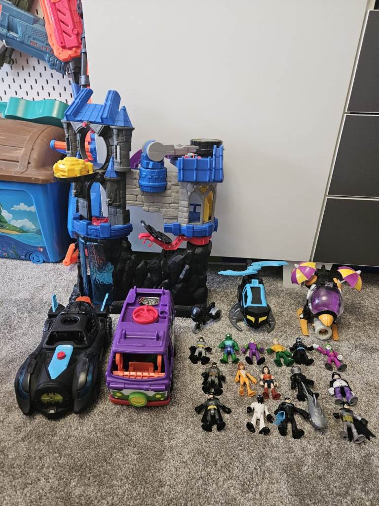 Batman Imaginext Playset with Vehicles and Figures – Good Condition