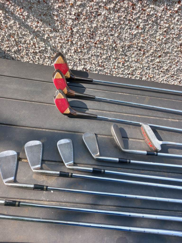 Golf clubs 