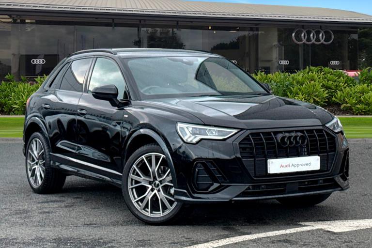 2025 Audi Q3 Black Edition 35 TFSI  150 PS S tronic SUV PETROL Automatic