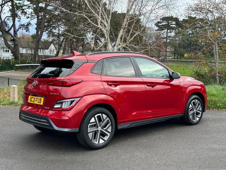 2021 Hyundai KONA 64kWh Premium Auto 5dr (10.5kW Charger) HATCHBACK Electric Automatic