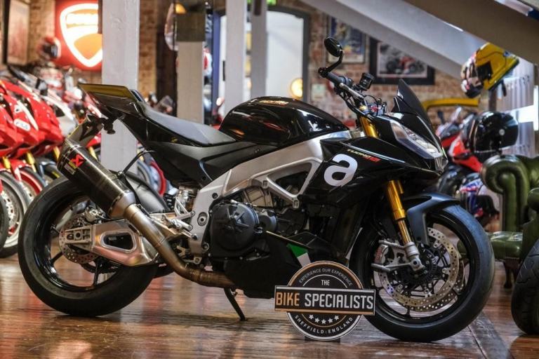 Aprilia Tuono 1100 V4 1100 V4 Factory - Akrapovic Exhaust