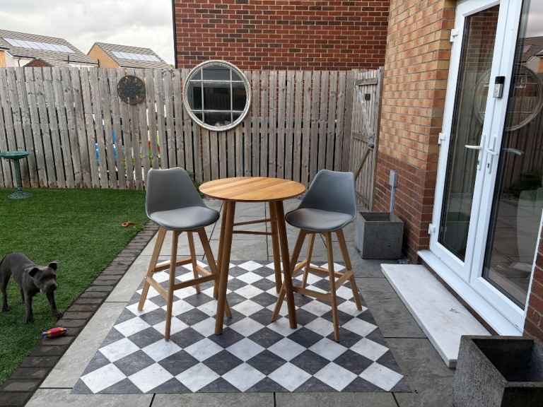 Oak bar table and stools 