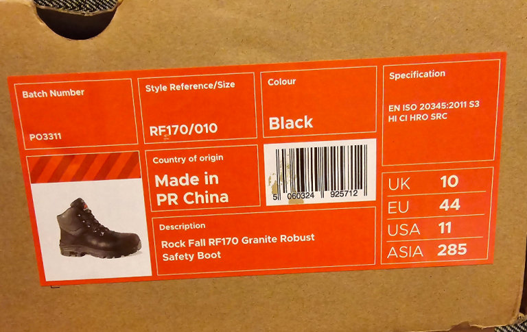 Brand new rockfall RF170/010 safety boots size 9 or 10