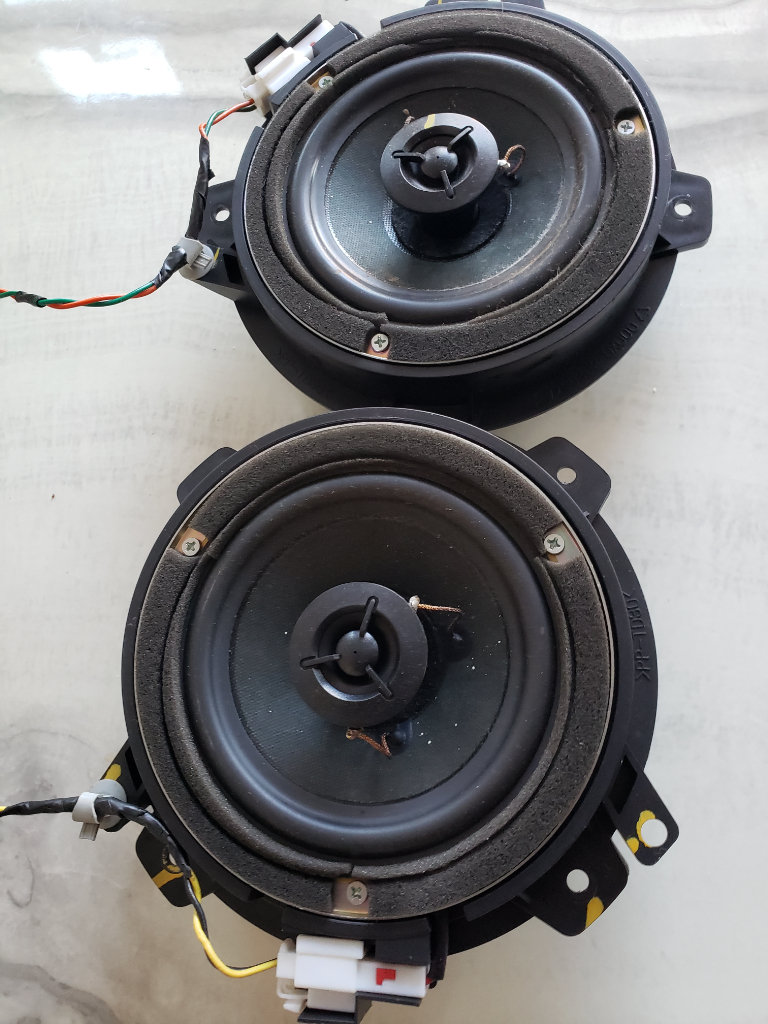 Car speakers from hyundia i10