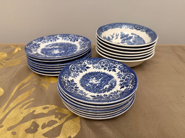 Broadhurst Staffordshire Blue 'The English Scene' Ceramic Plates and Bowls