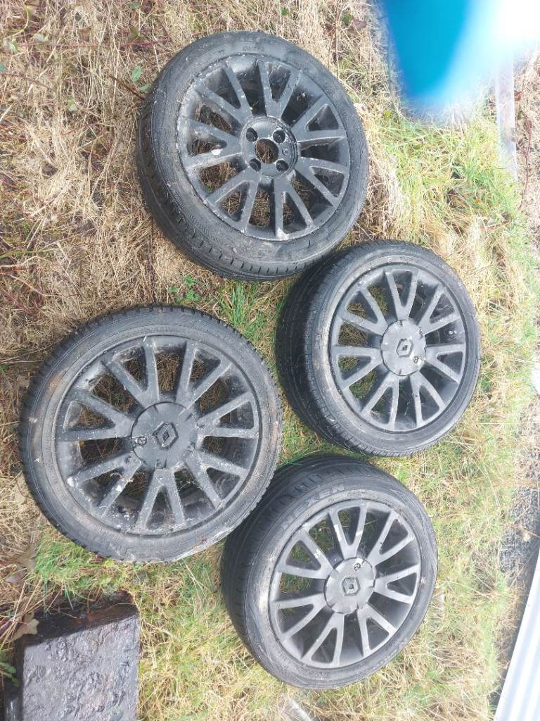 renault clio 16" alloys