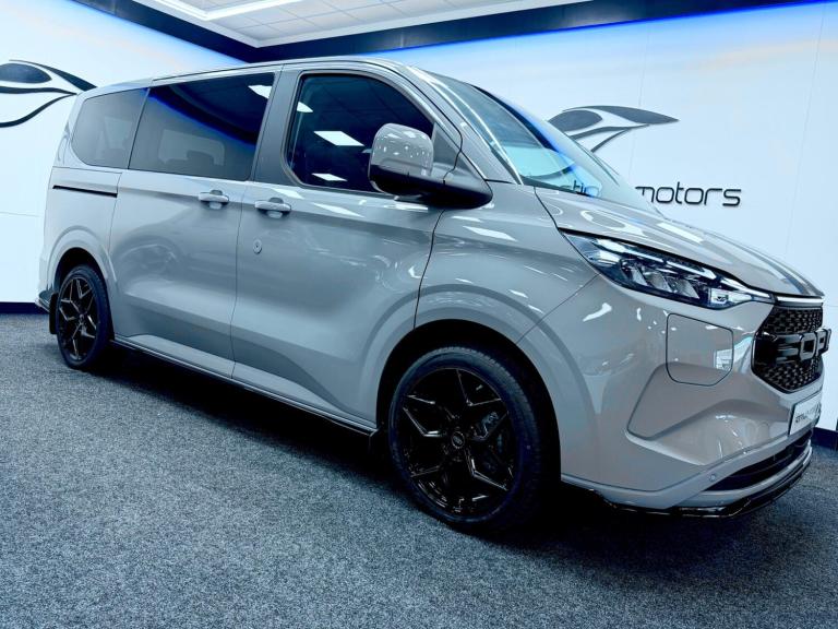 2024 Ford E-Tourneo Custom 340 65kWh Titanium Auto L1 5dr MPV Electric Automatic
