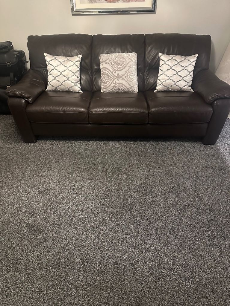 3 seater and 2 seater sofa 