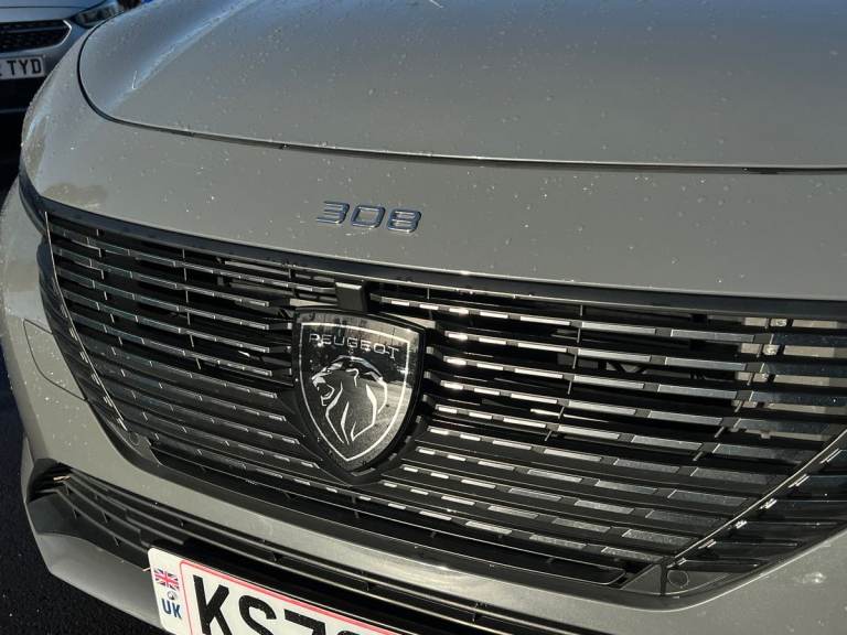2023 Peugeot 308 1.2 PureTech Allure Premium 5dr EAT8 HATCHBACK PETROL Automatic
