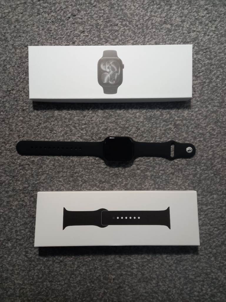 Apple watch series 11 black