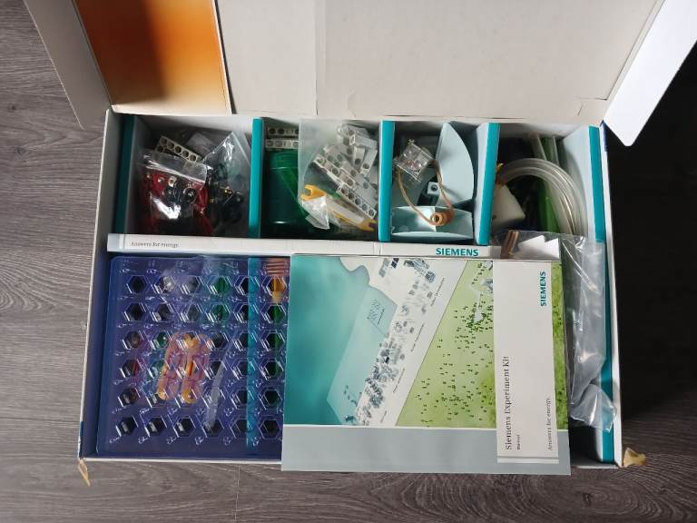 Siemens Energy Experiment Kit by Kosmos