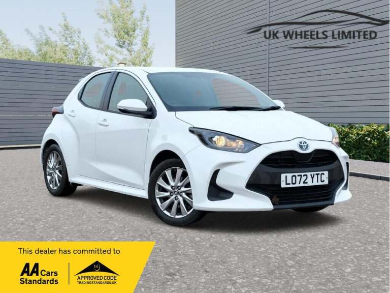2023 Toyota Yaris 1.5 VVT-h Icon E-CVT Euro 6 (s/s) 5dr HATCHBACK Petrol/Electric Hybrid Automatic