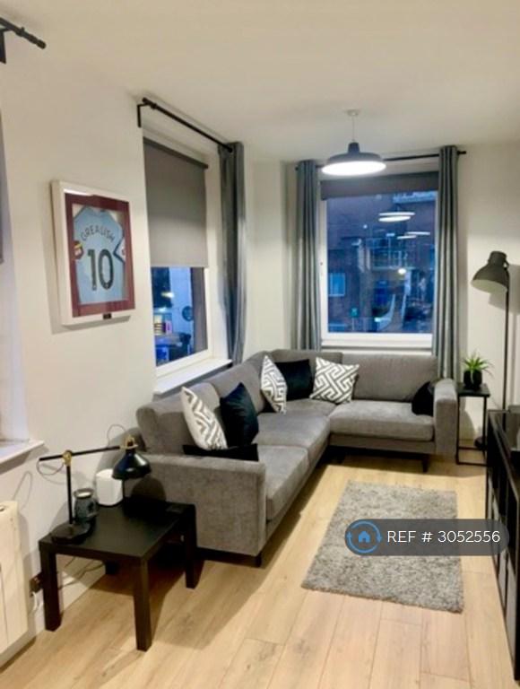 2 bedroom flat in Voyager House, Poole, BH15 (2 bed) (#3052556)
