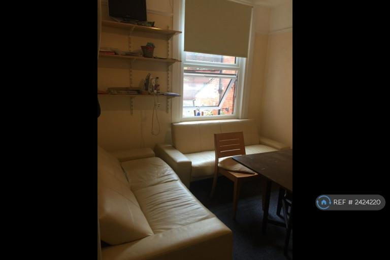 1 bedroom in Colchester, Essex, CO2 (#2424220)