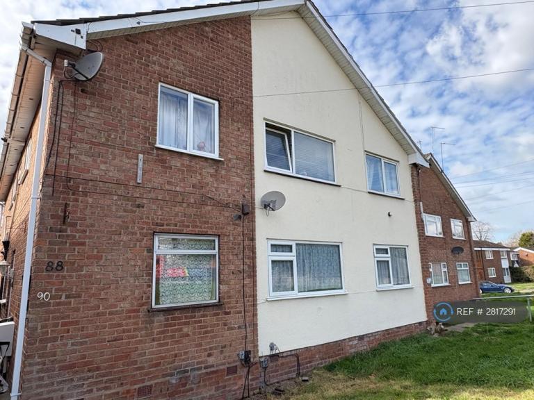 2 bedroom flat in West Heath Road, Birmingham, B31 (2 bed) (#2817291)