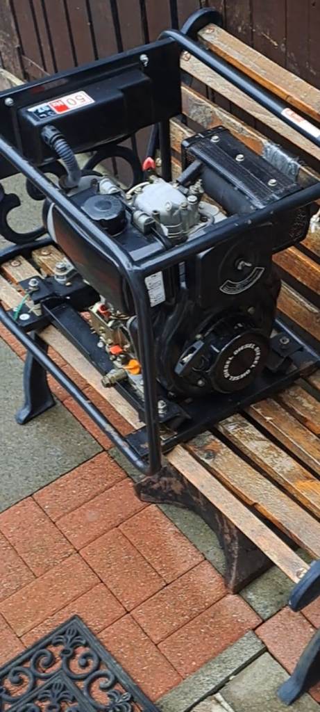 Diesel generator 