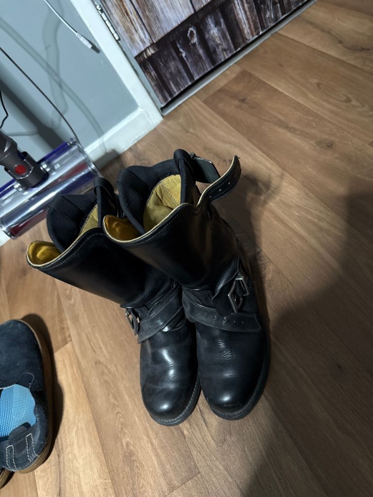 DAYTONA GTX SIZE9 /43 euro Vgc