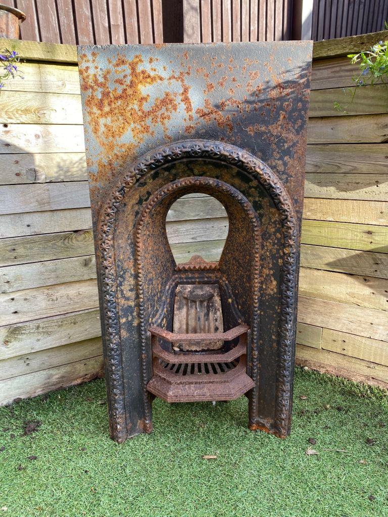 Victorian cast iron bedroom fireplace 