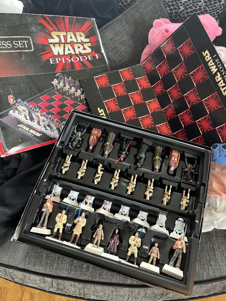 Star Wars Episode 1 Chess Set – Complete, Good Condition