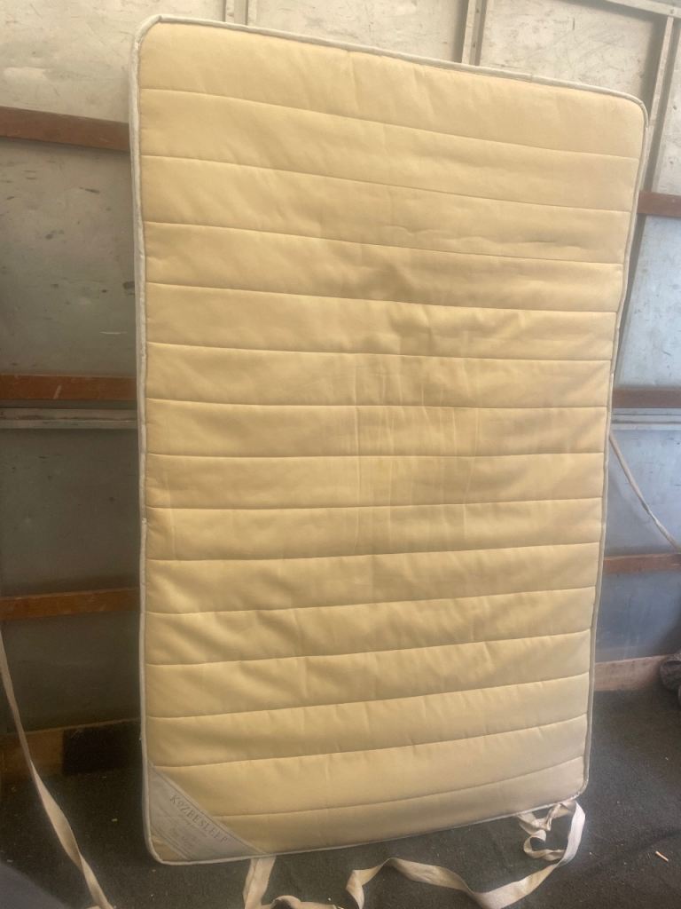 4ft 6 mattress 
