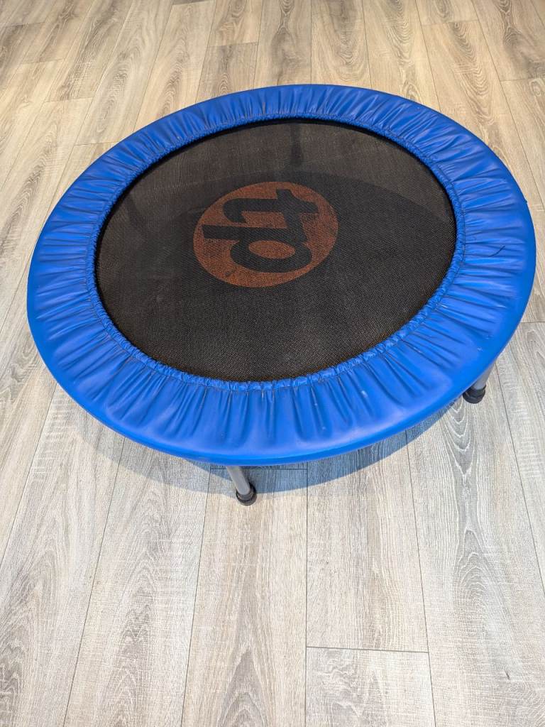 Mini trampoline 