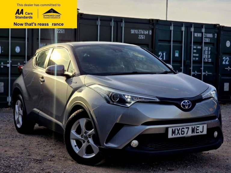 2017 Toyota C-HR 1.8 VVT-h Icon SUV 5dr Petrol Hybrid CVT Euro 6 (s/s) (122 ps) SUV Hybrid Automatic