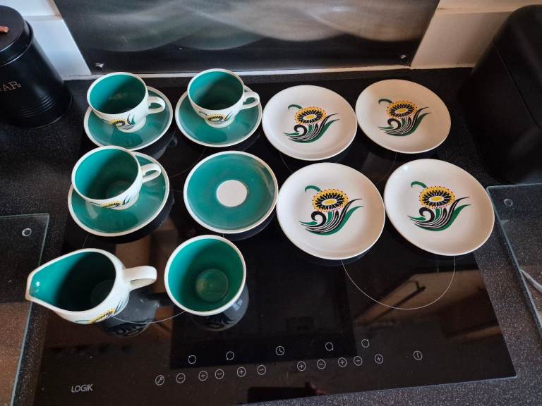 Mid Century 1950s Vintage Wade Tea Set Stylised Floral Design