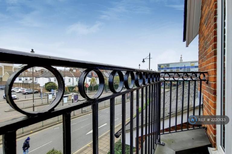 1 bedroom in Sir Cyril Black Way, Wimbledon, SW19 (#2220133)