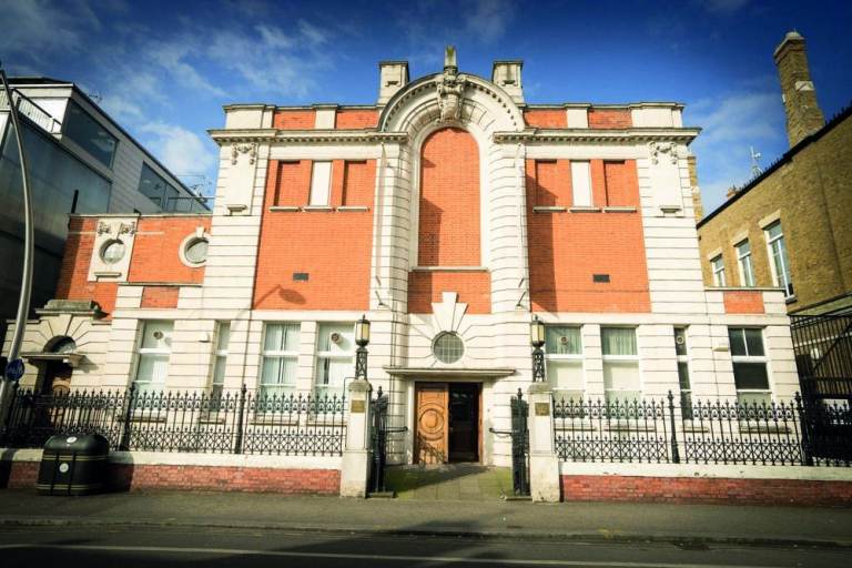 Office to rent in Leyton - Office 314 -  Sqft 128