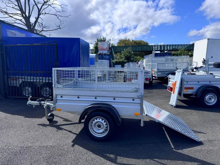 NEW 5ft X 4ft (B162) SINGLE AXLE NIEWIADOW TRAILER WITH 40CM MESH AND RAMP 750KG