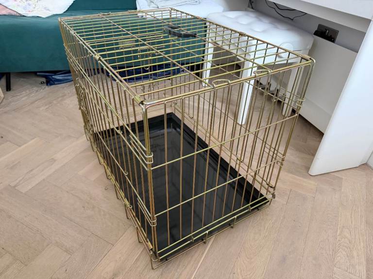 Lords & Labradors Medium Size Gold Dog Crate