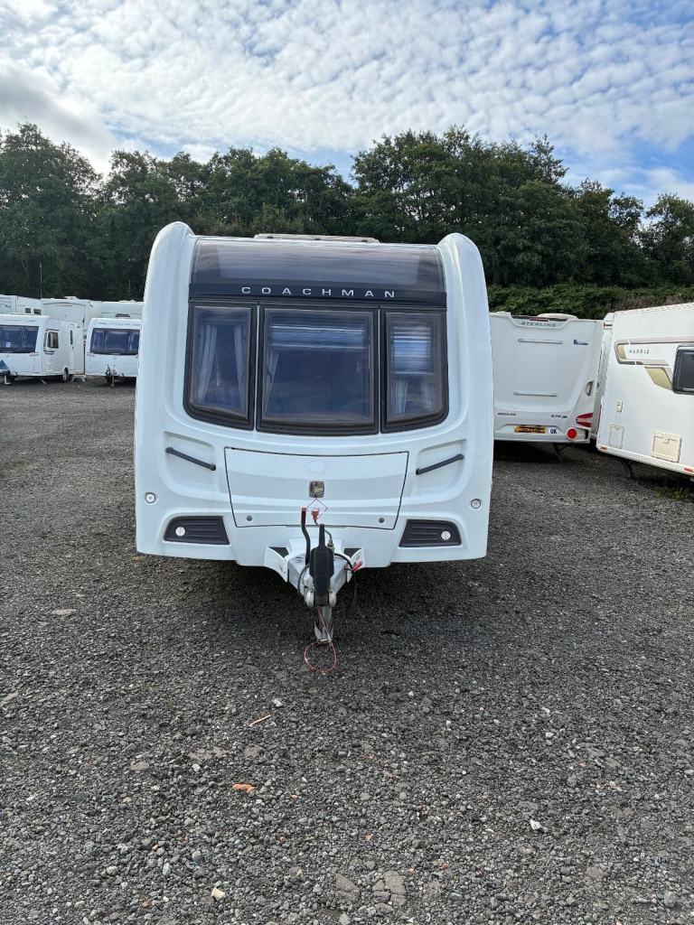 2012 Coachman Vip 520