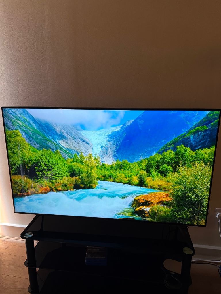 Samsung 55 Inch UHD HDR Smart TV (4K) 