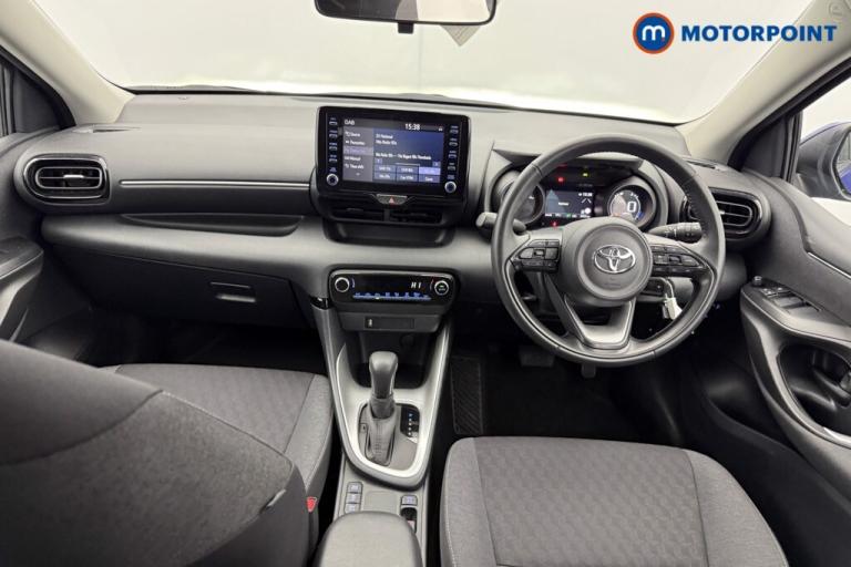 2022 Toyota Yaris 1.5 Hybrid Design 5dr CVT HATCHBACK PETROL/ELECTRIC Automatic