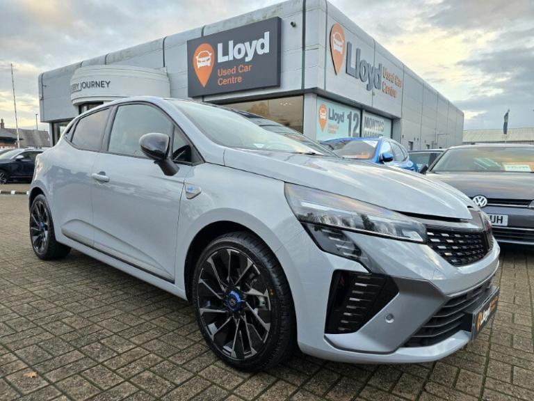 RENAULT CLIO 1.6 E-TECH full hybrid 145 Esprit Alpine 5dr Auto