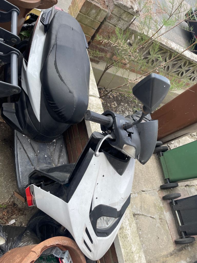 Free Motorcycle parts for people that commonly need replacement