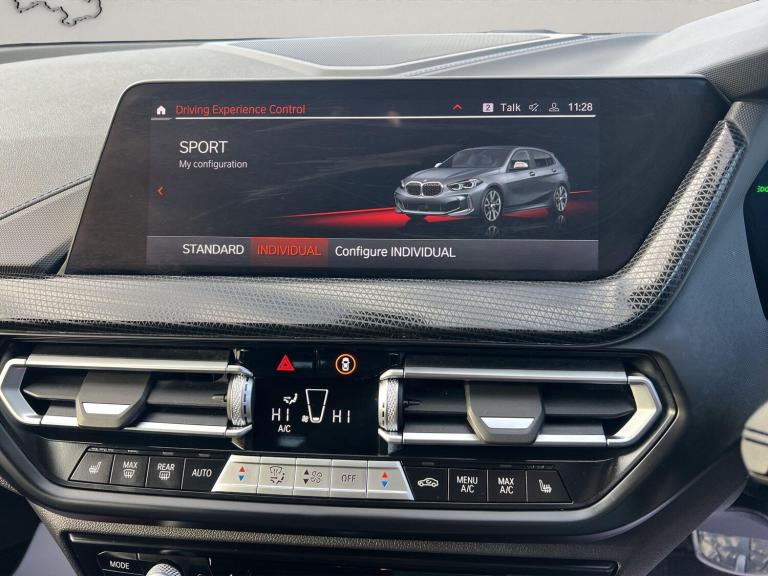 2022 BMW 1 Series 2.0 M135i Auto xDrive Euro 6 (s/s) 5dr HATCHBACK Petrol Automatic