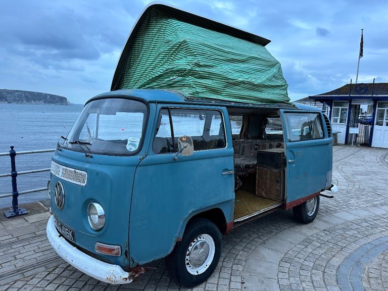 Volkswagen Type 2 Dormobile aircooled 1600 camper van 