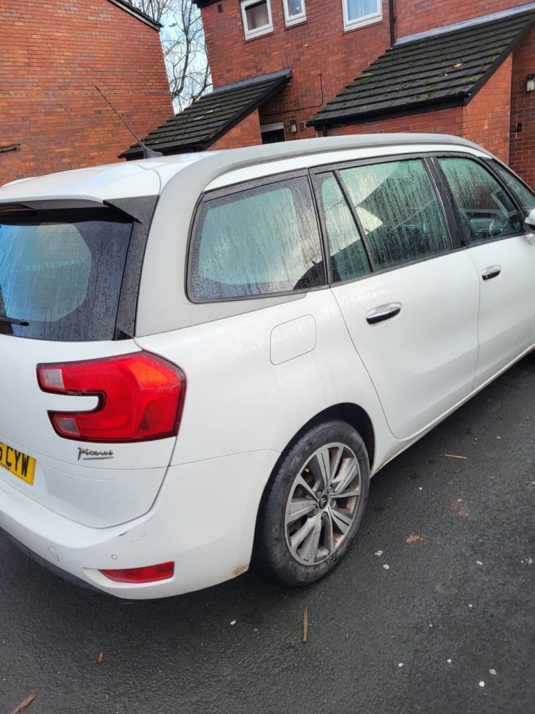 Citroen, GRAND C4 PICASSO, MPV, 2015, Semi-Auto, 1560 (cc), 5 doors