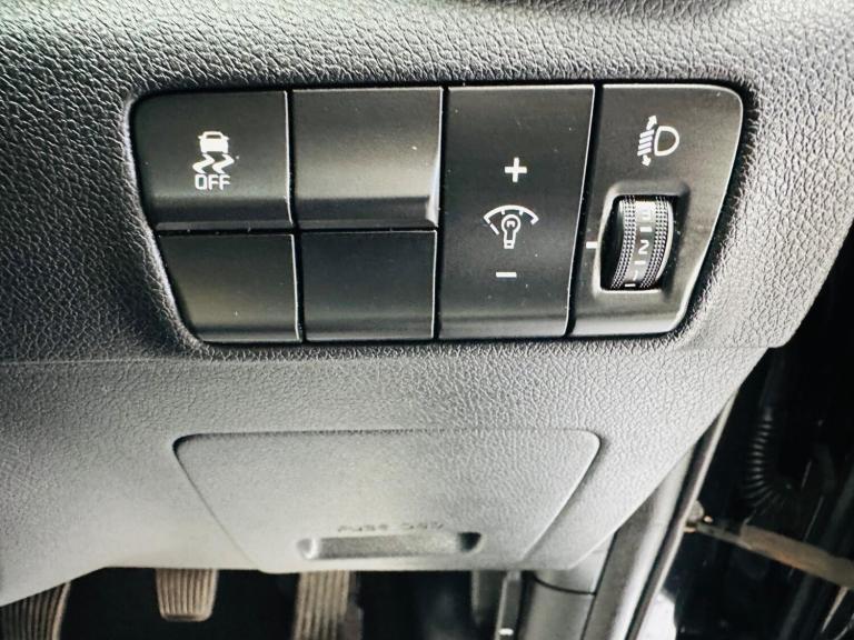 2016 Kia Sportage 1.7 CRDi 1 Euro 6 (s/s) 5dr ESTATE Diesel Manual