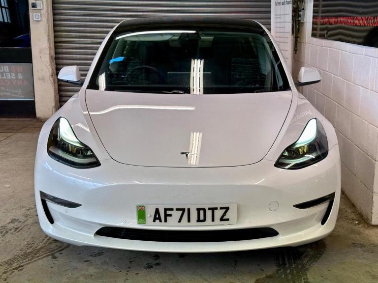 TESLA MODEL 3 (Dual Motor) Long Range Auto 4WDE 4dr 2021