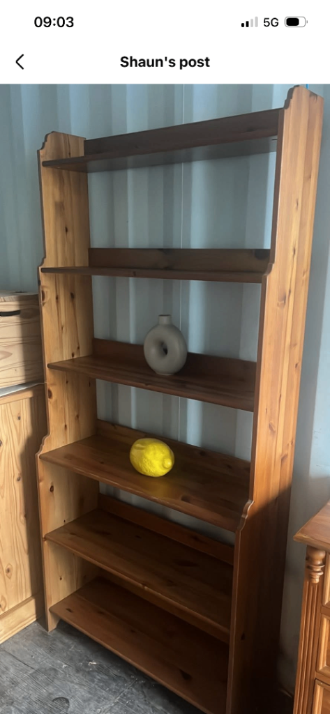 Large pine bookcase bookshelf display unit