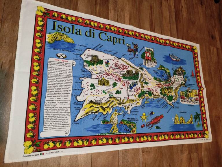 BRAND NEW ITALY Isola di Capri Map Cotton Souvenir Tea Towel