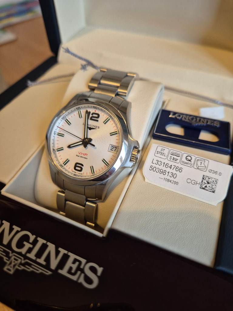 Longines Conquest VHP 36mm Midsize Silver Dial - Mint Condition